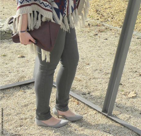 zalando-gris-violeta-by-mango-look-talla-grande-curvy-blogger-madrid-outfit-jeans-gris-look-casual-Jersey-Poncho-jersey-etnico-poncho-fashion-blogger-curvy-look-burgundy-jeans-grises-los-looks-de-mi-armario-talla-grande-plus-size http://www.loslooksdemiarmario.com/2016/04/etnic-style-poncho-look-curvy.html