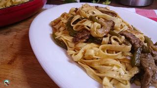 Tagliatelle con ternera y soja