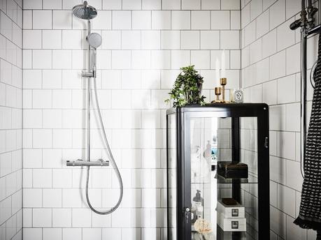 Un dosel hecho de sábanas textiles dormitorios estilo nórdico dormitorios nórdicos decoración pisos pequeños decoracion dormitorios camas con dosel blog interiores decoración algodón lino gasas arrugadas 