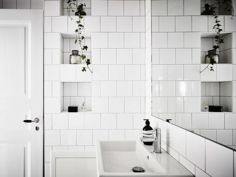 Un dosel hecho de sábanas textiles dormitorios estilo nórdico dormitorios nórdicos decoración pisos pequeños decoracion dormitorios camas con dosel blog interiores decoración algodón lino gasas arrugadas 