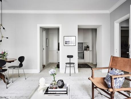 Un dosel hecho de sábanas textiles dormitorios estilo nórdico dormitorios nórdicos decoración pisos pequeños decoracion dormitorios camas con dosel blog interiores decoración algodón lino gasas arrugadas 