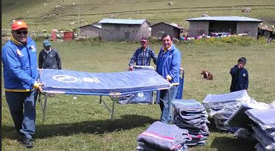 AYUDA HUMANITARIA PARA ESCOLARES DE CAJATAMBO…