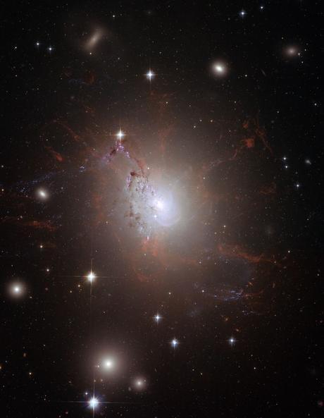 La galaxia NGC 1275