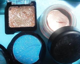 Azul, azul (look & outfit)