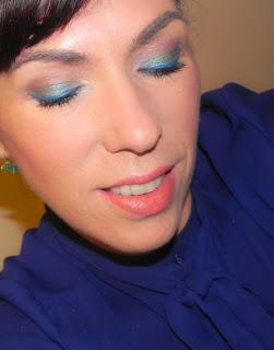 Azul, azul (look & outfit)