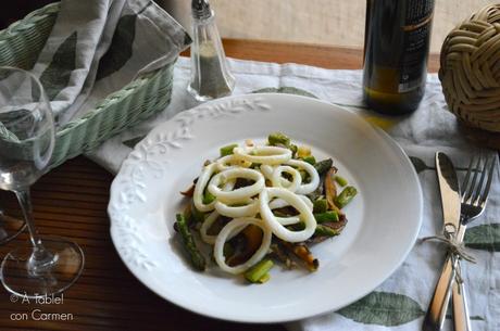 Calamar con Shitake y Verduras Salteadas
