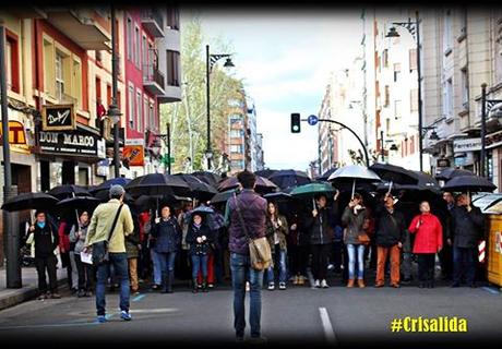 Crisálida y sus doscientos paraguas. Noticias importantes en Logroño.