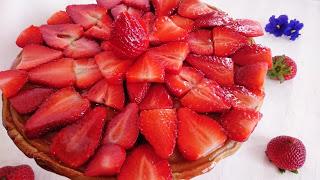 Tarta mousse de fresas