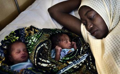 FACTORÍA DE NIÑOS EN NIGERIA