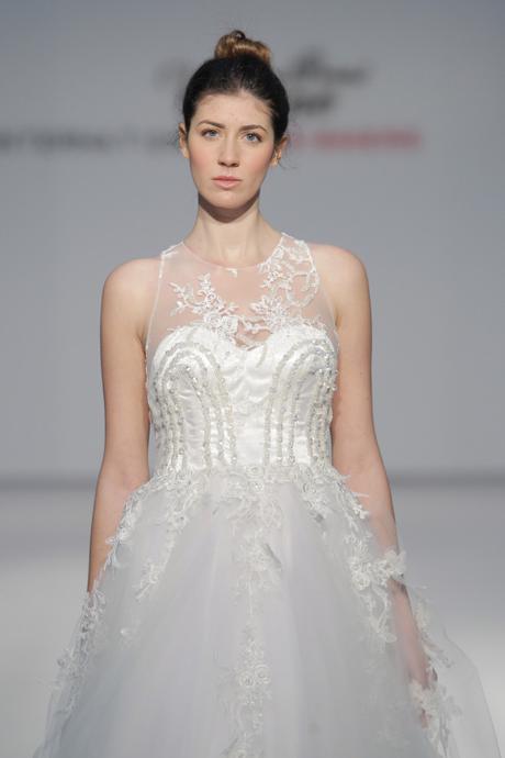 Foto Ugo Camera www.viewfashionbook.com