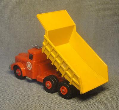 Camión volcador Scammell