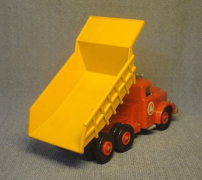 Camión volcador Scammell