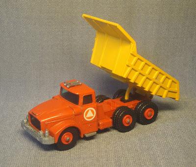 Camión volcador Scammell