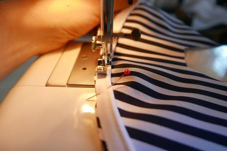 Cómo poner vivos en las prendas