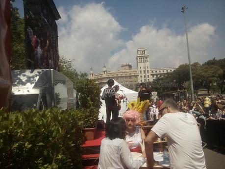 SANT JORDI , 2016 ; A LA BARCELONA D' ABANS, D' AVUI I DE SEMPRE...23-04-2016...!!!