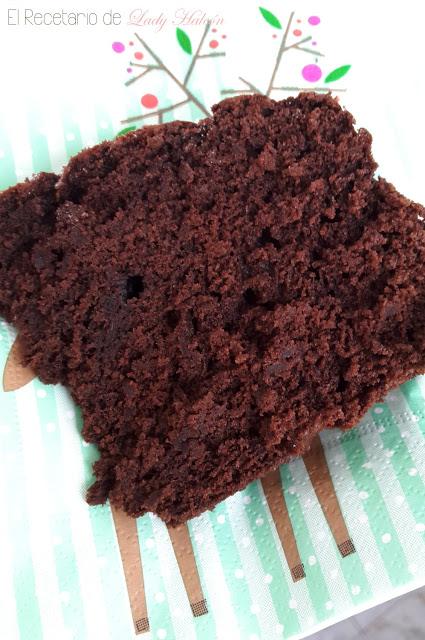 Bizcocho de remolacha y chocolate - Reto #elasaltablogs