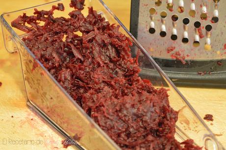 Bizcocho de remolacha y chocolate - Reto #elasaltablogs