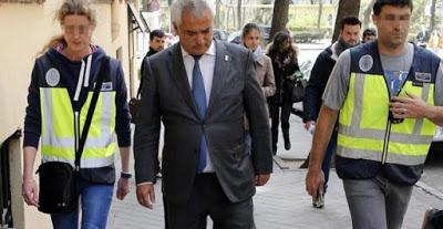 Las manos sucias de Manos Limpias y de Ausbanc.