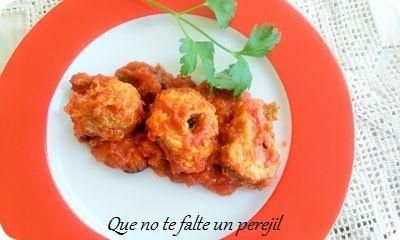 Pescadillas  con Tomate