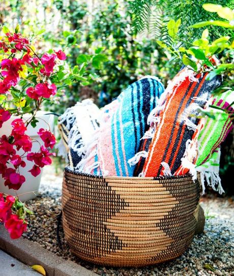 Before & after parking transformado en terraza boho