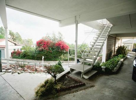 Before & after parking transformado en terraza boho