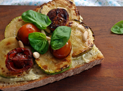 Tosta pesto cherrys