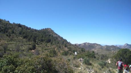 Caminando por la sierra de Crevillente: La ruta de Jaume El Barbut