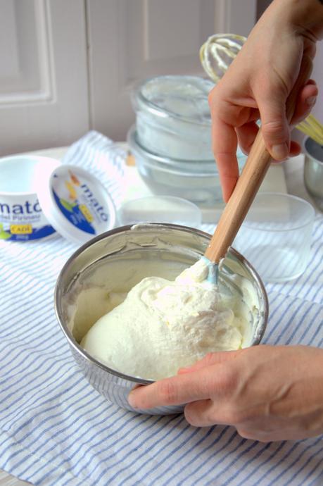 Mousse de mató (queso fresco catalán) mousse-mató-la-cuchara-azul-2