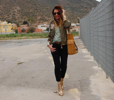 hAY vIDA eN MARTE ?? #nOUNIFORMES hAY vIDA eN MARTE ?? #nOUNIFORMES