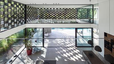 Casa Minimalista en Savion