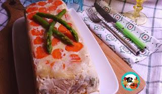 Tarta de queso parmesano con espárragos