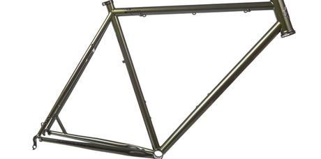 RSD Catalyst 700 Plus, una interesante propuesta para ciclismo urbano que se puede extender hacia circuitos llenos de grava