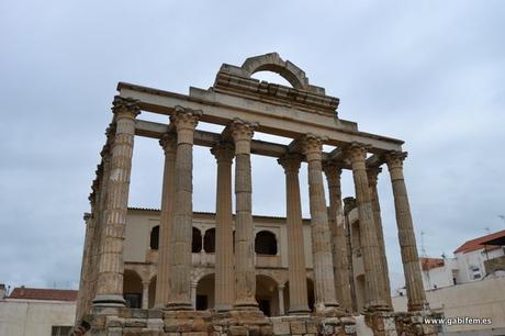 Palacio de los Corbos (Mérida)