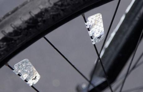 Flectr, los detalles destalles reflectantes para radios de ruedas más ligeros y aerodinámicos en su campaña en KickStarter