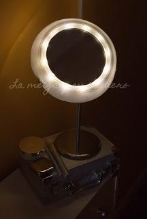 Espejo para maquillaje DiY - Con peana Espejo para maquillaje DiY - Con peana