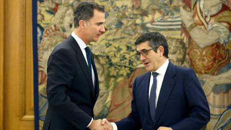 [A vuelapluma] Dimitir: verbo intransitivo