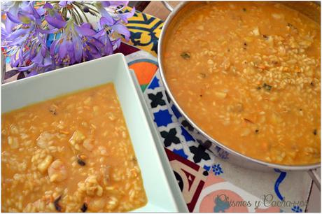 Arroz especial de pescado y marisco, se come todo.