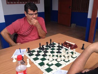 Si Bernal quiere el titulo # 14....debe ganarse el pase a la final absoluta