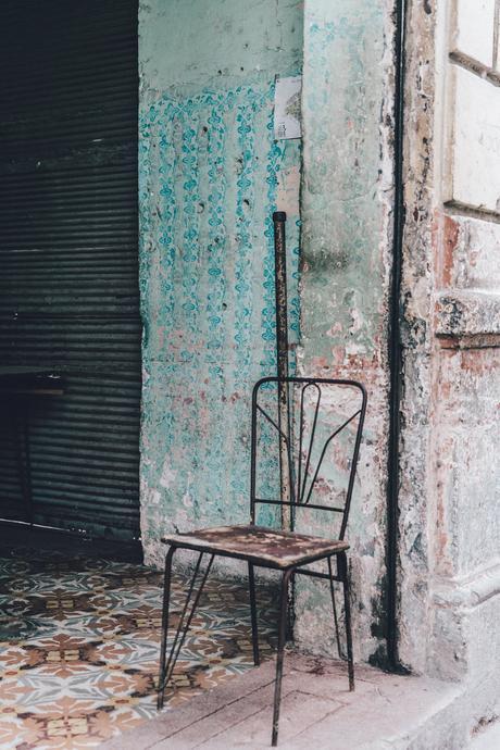 Habana Vieja Cuba-La_Habana_Vieja-Hearts_Dress-Styled_By_Me-Aloha_Espadrilles-Outfit-Street_Style-Dress-Backpack-60