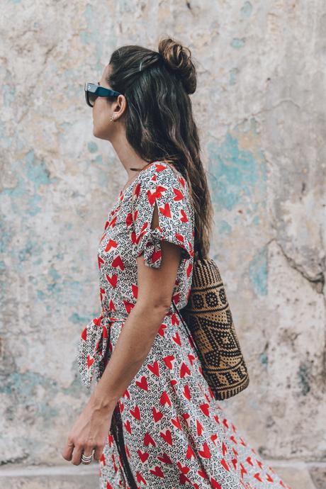 Habana Vieja Cuba-La_Habana_Vieja-Hearts_Dress-Styled_By_Me-Aloha_Espadrilles-Outfit-Street_Style-Dress-Backpack-51