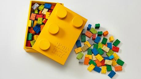 Bloques de LEGO convertidos en una herramienta educativa para niños ciegos #BrailleBricksForAll