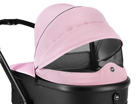 Cochecitos Hip Hop Tech de Bébécar, look de pasarela Cochecitos Hip Hop Tech de Bébécar, look de pasarela