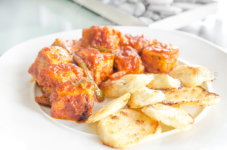 Atún en salsa de tomate