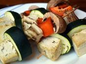 Brochetas tofu verduras