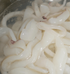 hervir calamares