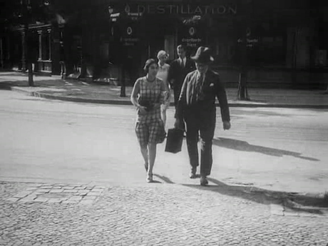 Menschen am Sonntag - 1930
