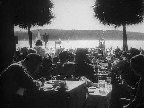 Menschen am Sonntag - 1930