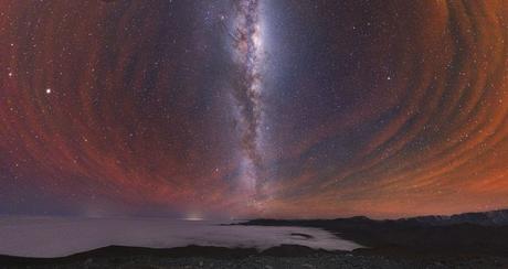 La Vía Láctea con luminiscencia austral