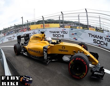 Renault por fin entra en los puntos con Magnussen