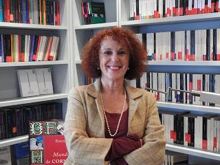 CADA NOCHE, CADA NOCHE - LOLA LÓPEZ MONDÉJAR